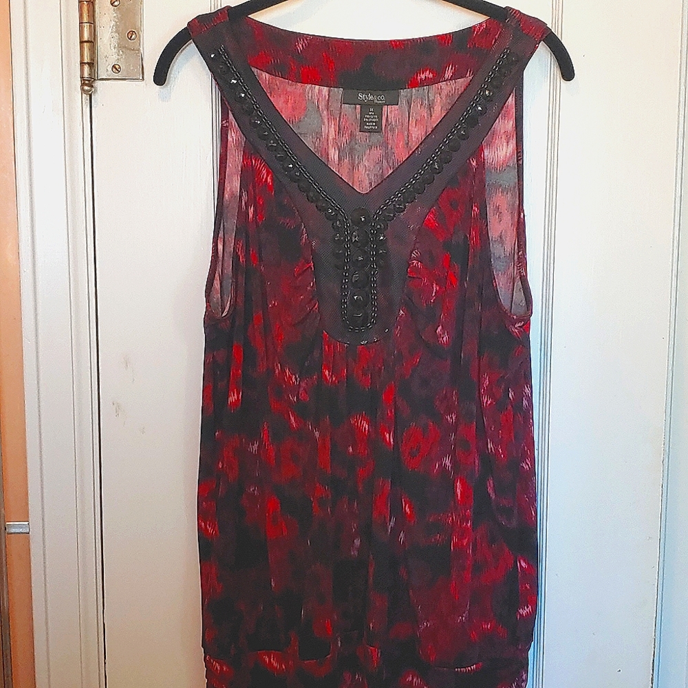 1X Flowered Holiday Party Top Like New